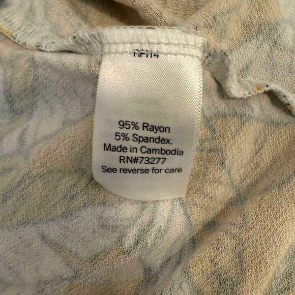 Nine West Gold/ Yellow cream leaf tank - size xs - Picture 6 of 8